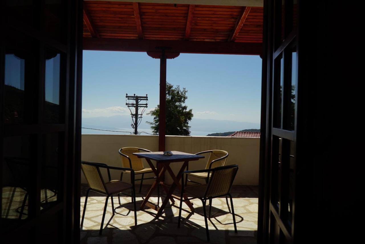 Chania Hotel Екстериор снимка