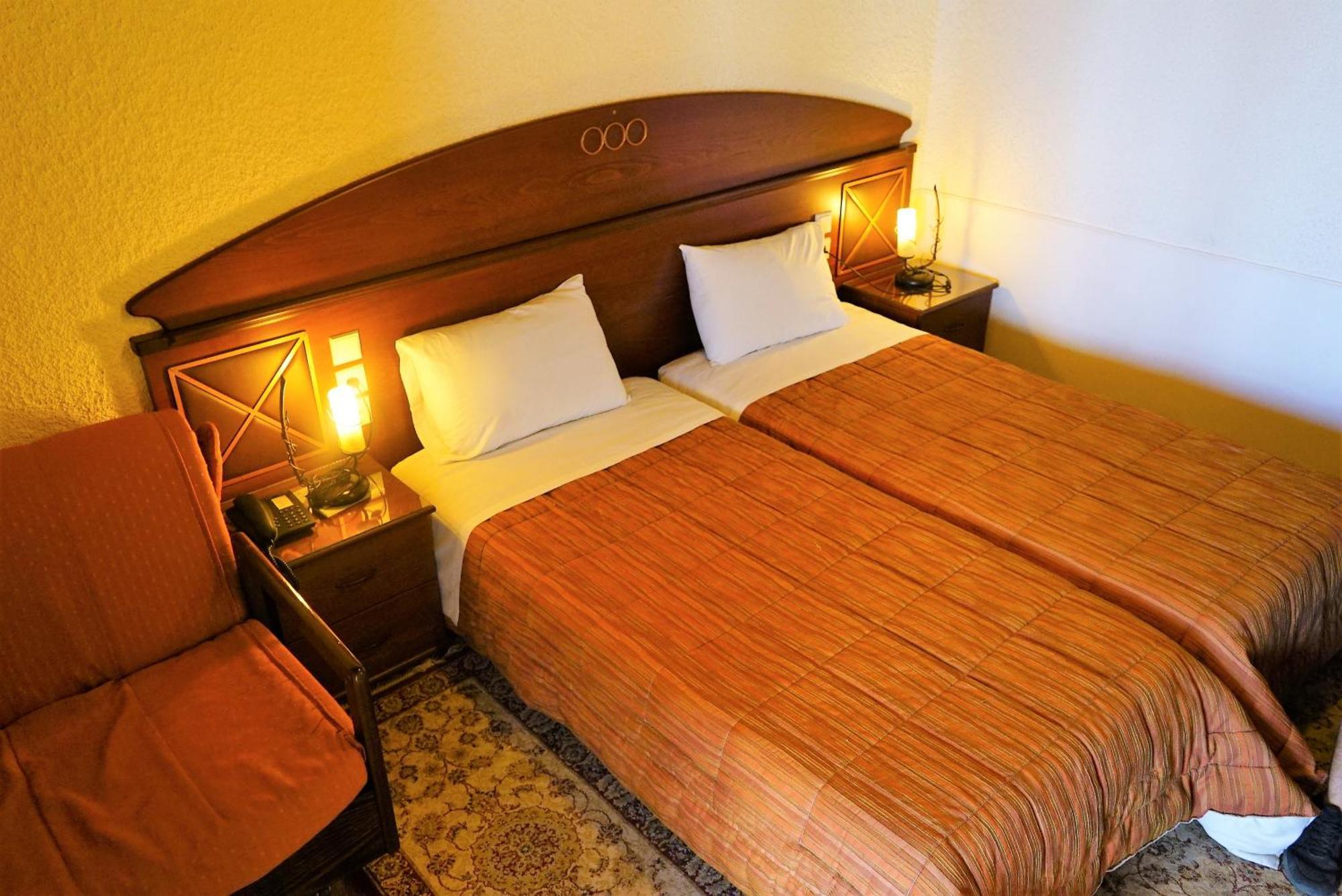 Chania Hotel Екстериор снимка