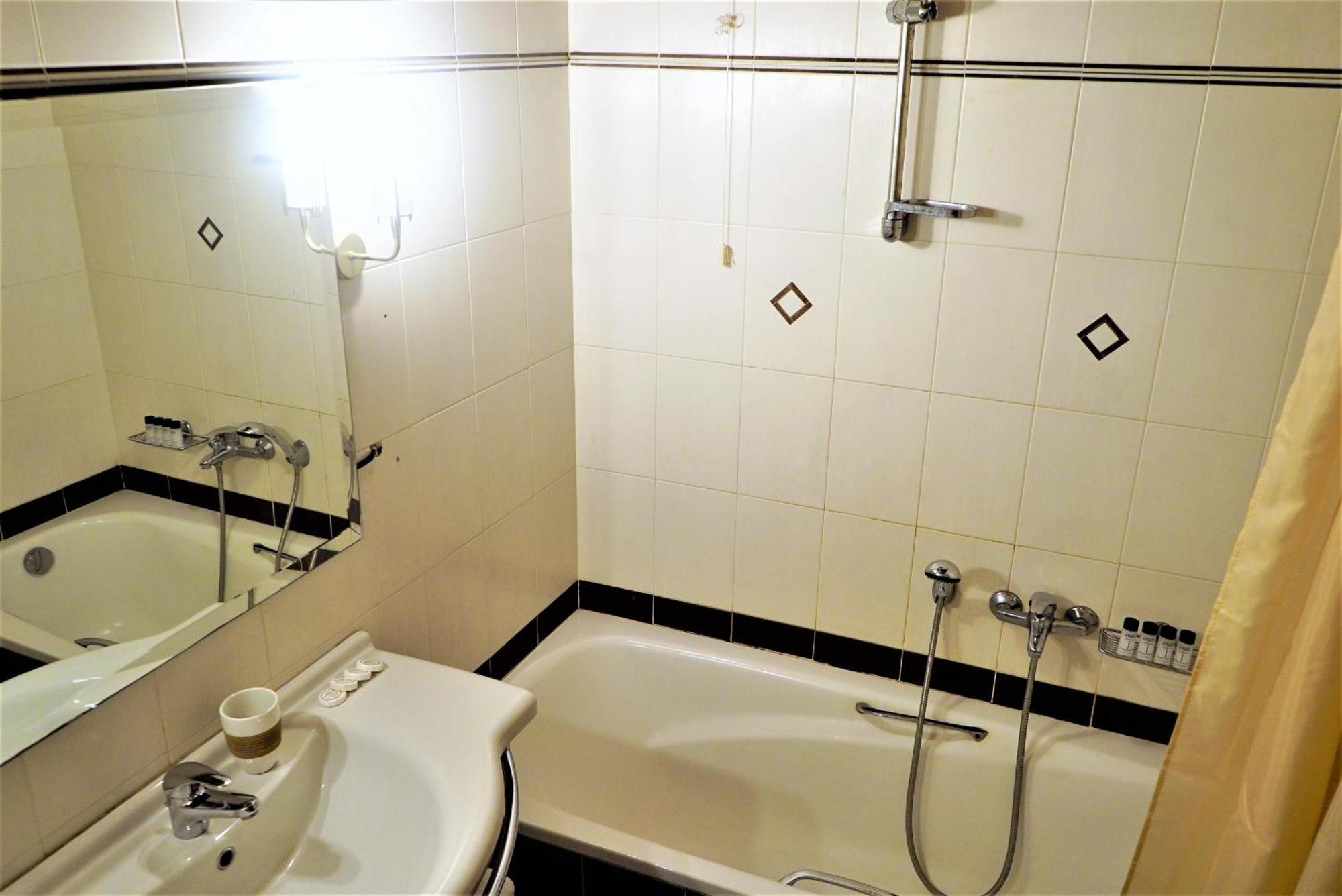 Chania Hotel Екстериор снимка