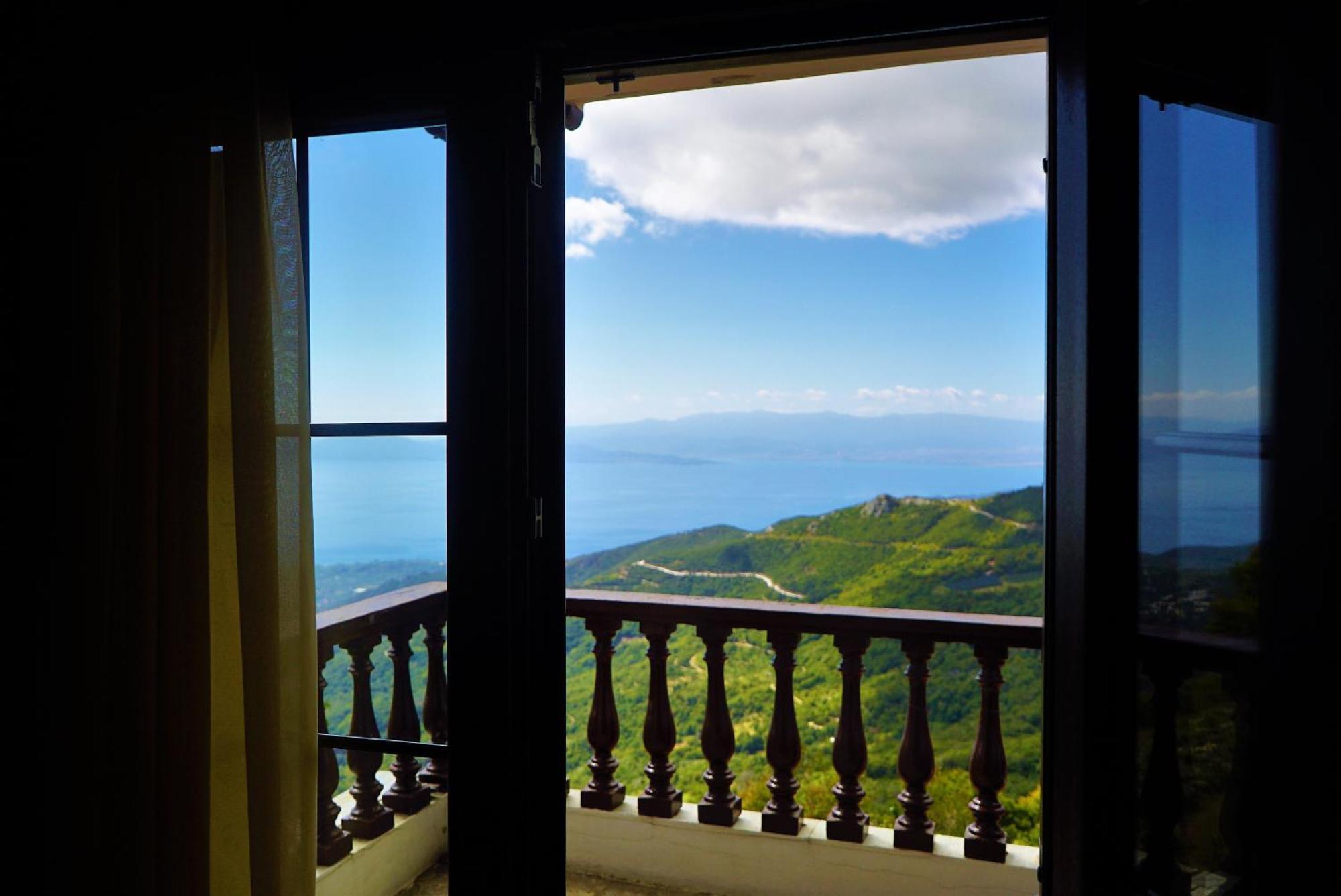 Chania Hotel Екстериор снимка