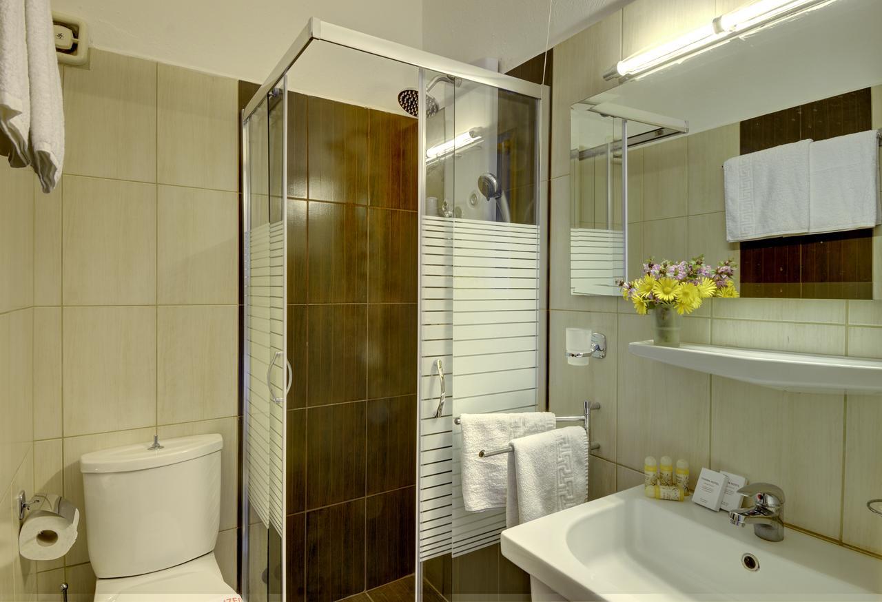 Chania Hotel Екстериор снимка
